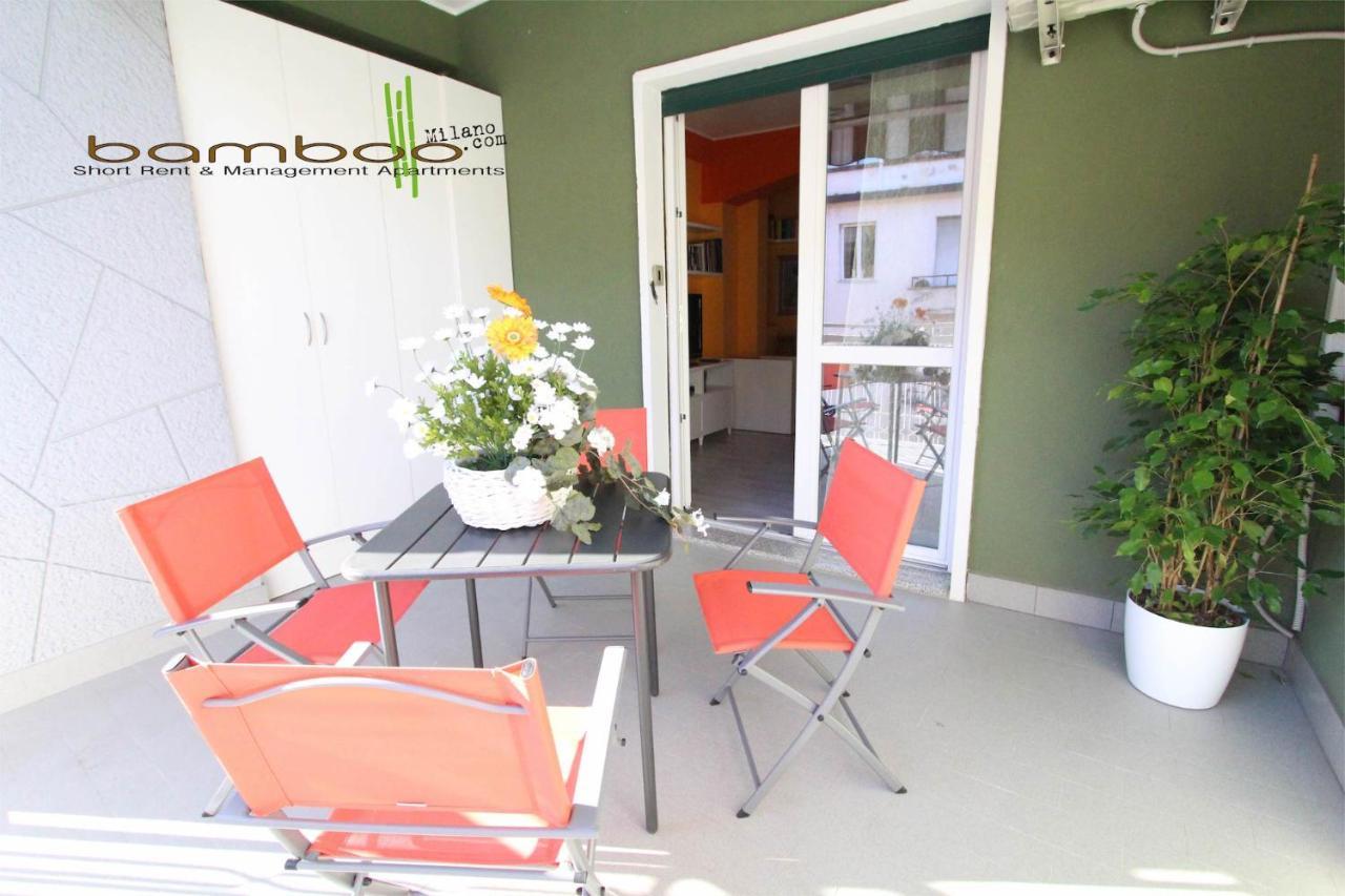 Bamboo Milano Ebro Apartment Bagian luar foto