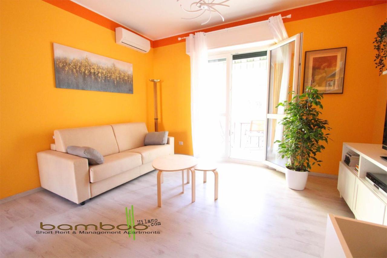 Bamboo Milano Ebro Apartment Bagian luar foto