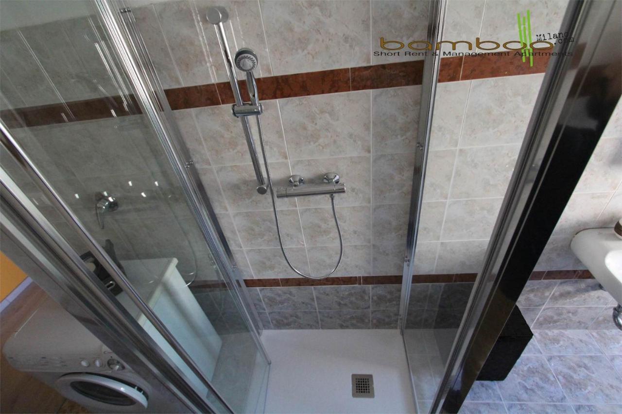 Bamboo Milano Ebro Apartment Bagian luar foto