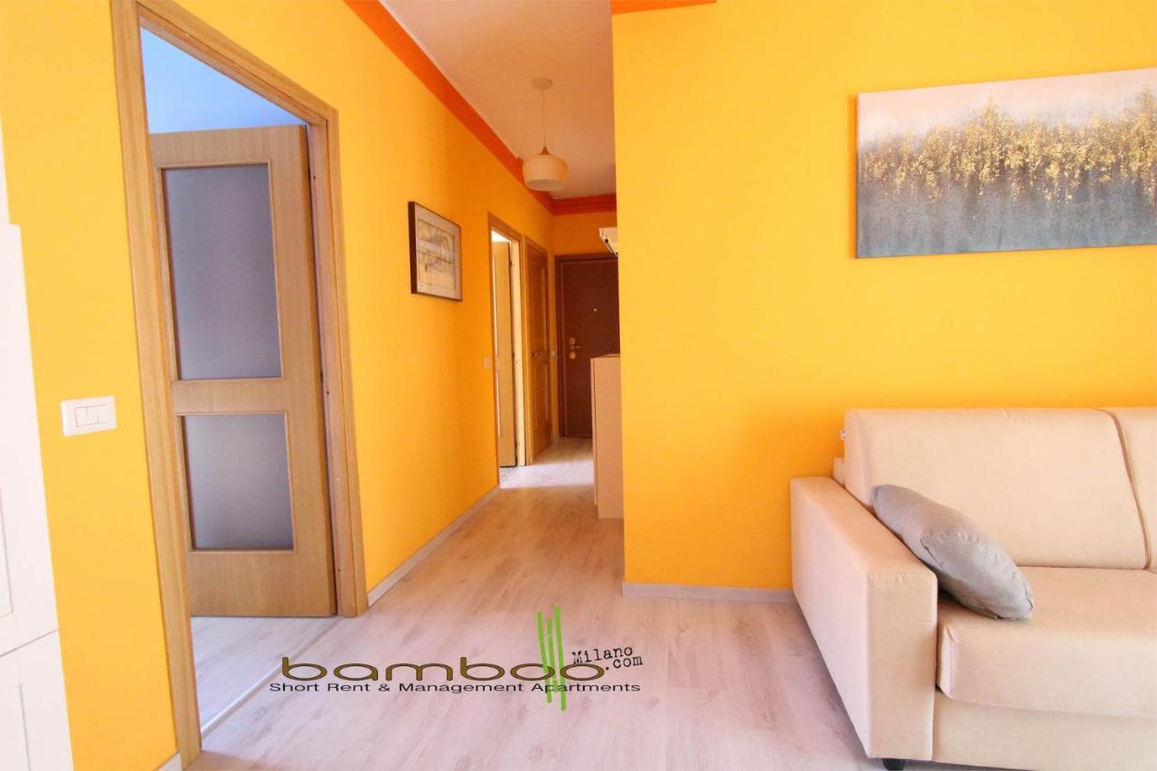 Bamboo Milano Ebro Apartment Bagian luar foto