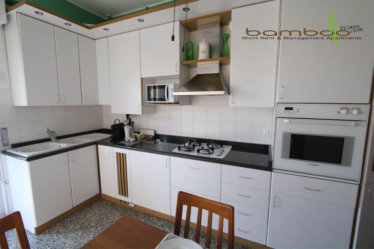 Bamboo Milano Ebro Apartment Bagian luar foto